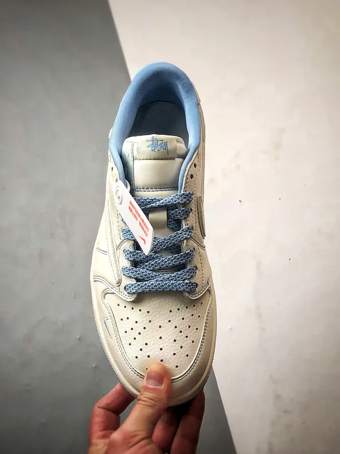 Air Jordan 1 Low OG Stussy White Blue Retro Toe
