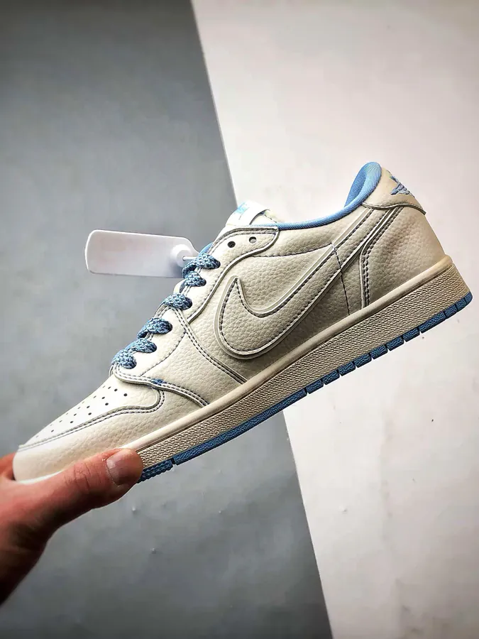 Air Jordan 1 Low OG Stussy White Blue Retro Toe