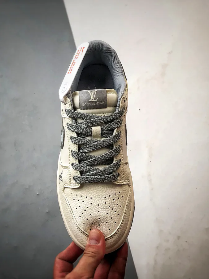 LV Retro Dunk Low DIY Custom Edition
