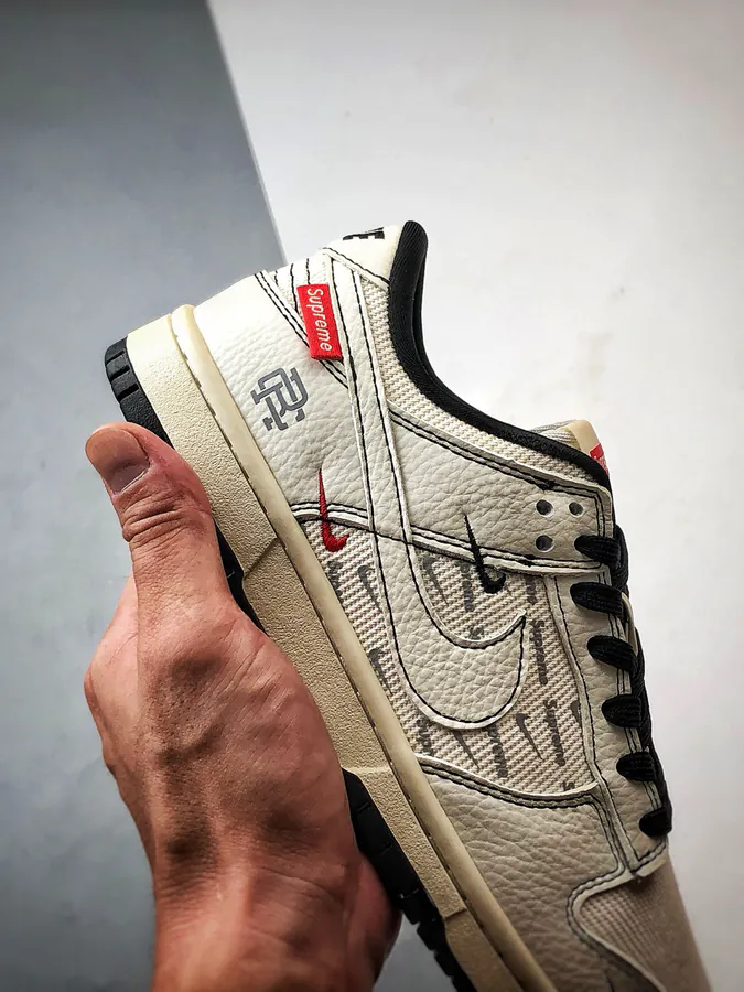 DUNK Retro DIY Custom Sneaker