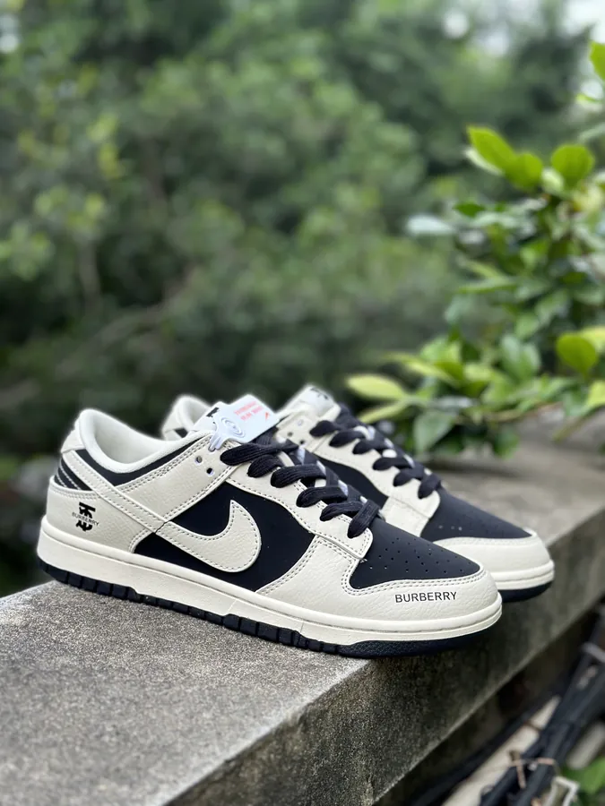 Nike SB Dunk Low x Burberry Collaboration Cream White Black