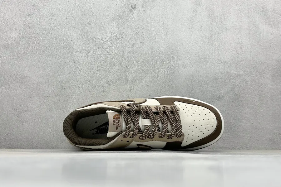 XC Version NK SB Dunk Low x North Face Collaboration