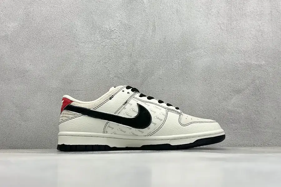 OG Version XC Nike SB Dunk Low x Stussy White Black Red