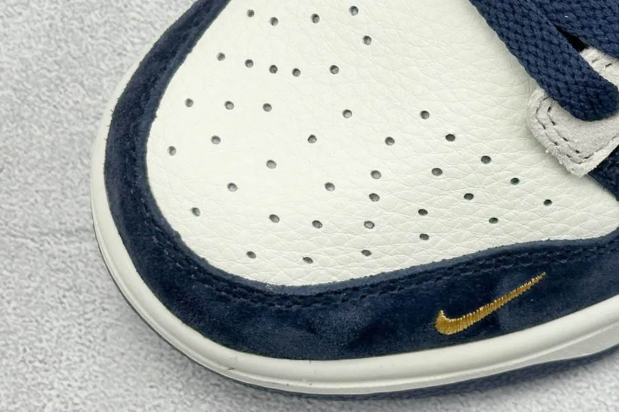 OG Version XC Nk SB Dunk Low by North Face