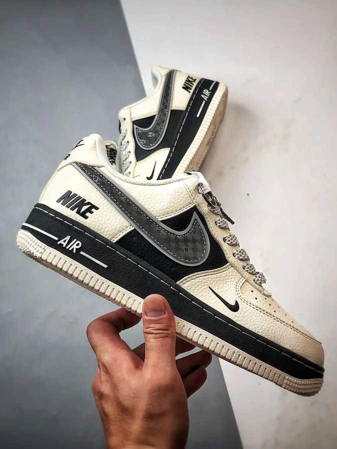 CX Exclusive Air Force 1 07 Low Classic Military Style