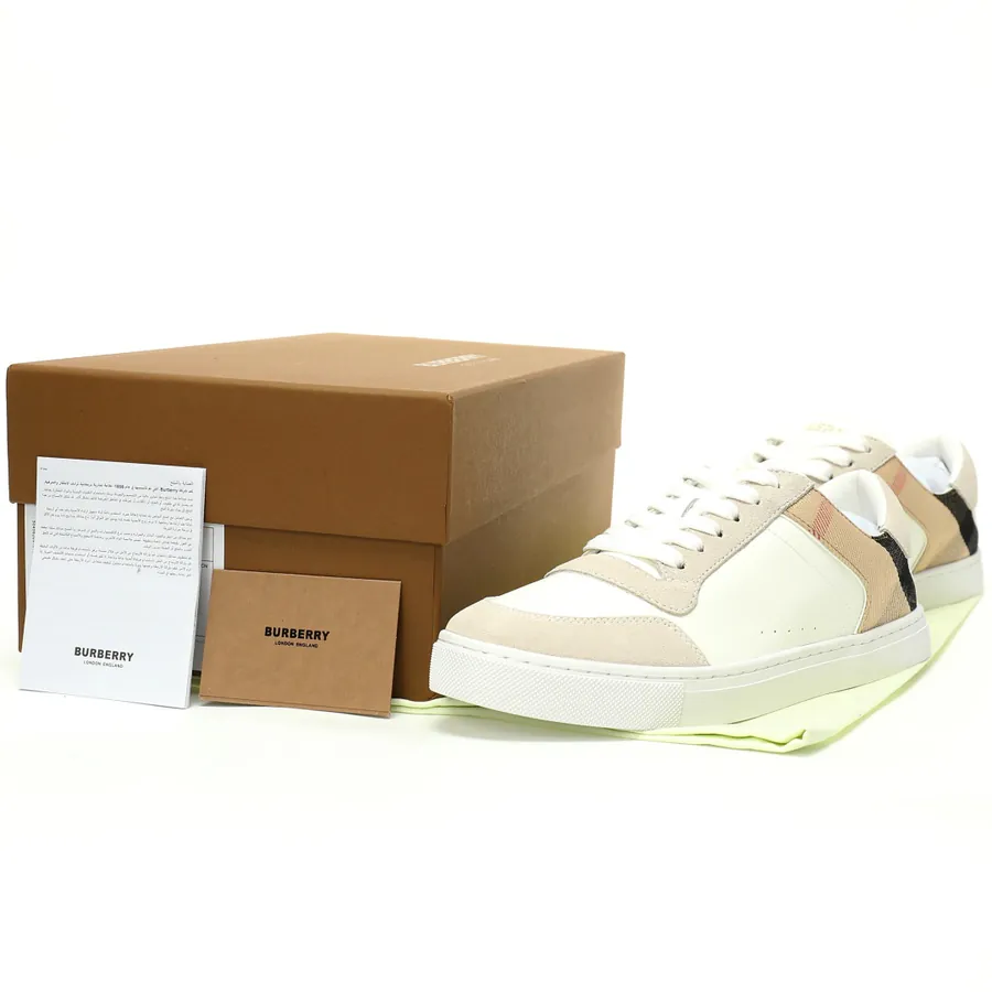 Burberry House Che Low Sneakers White and Khaki Striped Leather