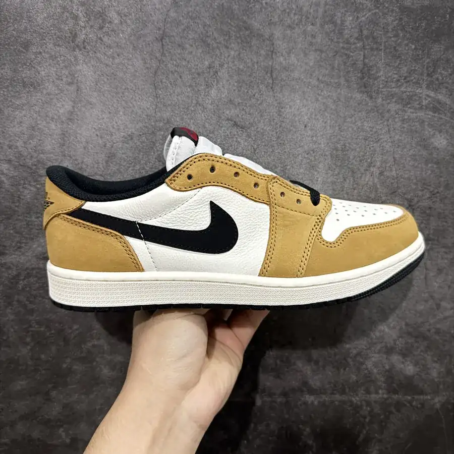 1Q1 Low Men's Cultural Basketball Shoe