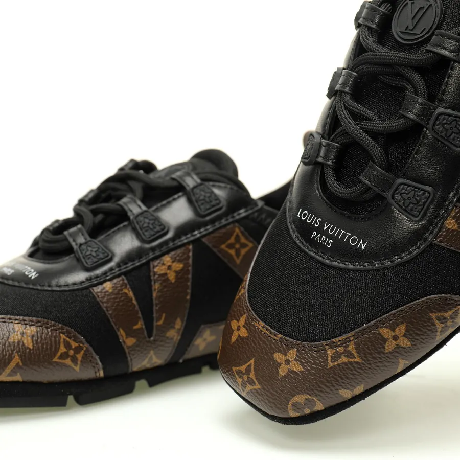 Louis Vuitton Sneakerina 芭蕾舞系列 低帮薄底舒适休闲运动鞋
