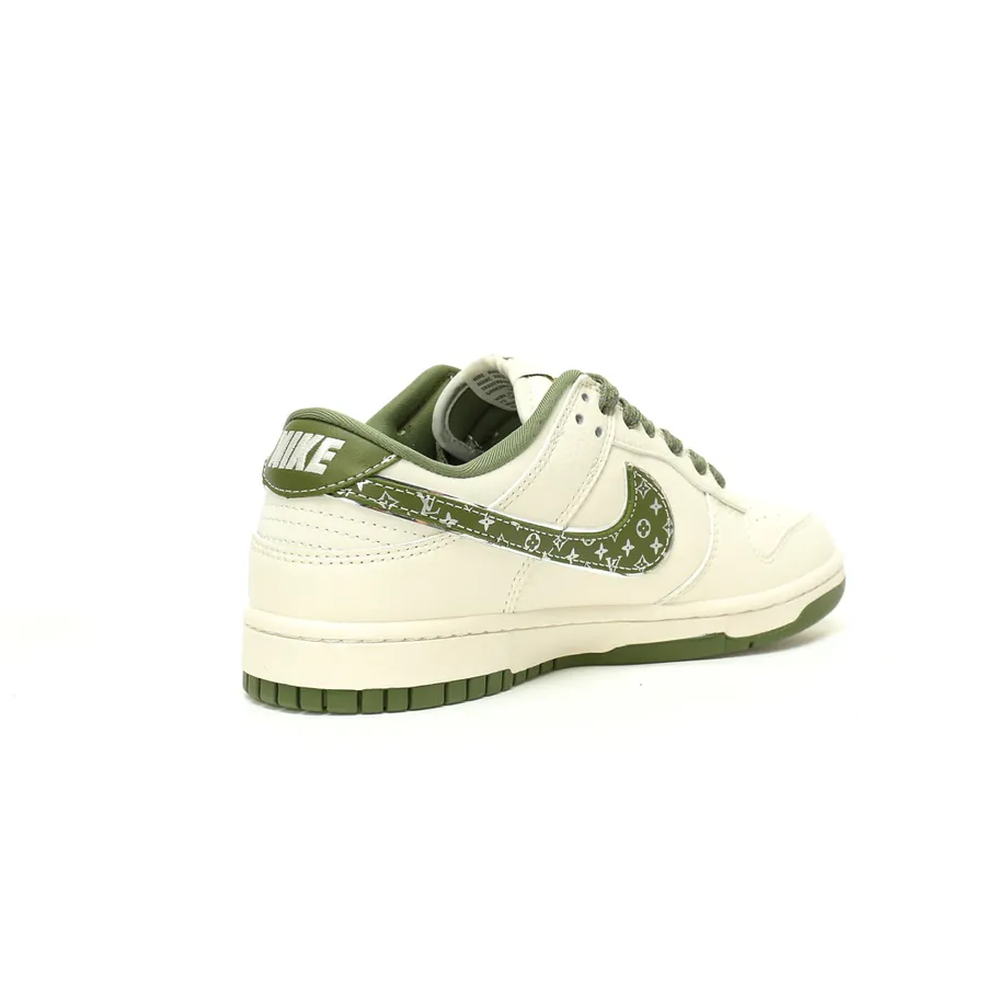Louis Vuitton x SB Dunk Low Monogram Narrow Toe Design