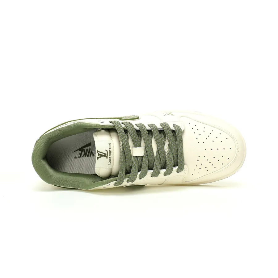 Louis Vuitton x SB Dunk Low Monogram Narrow Toe Design