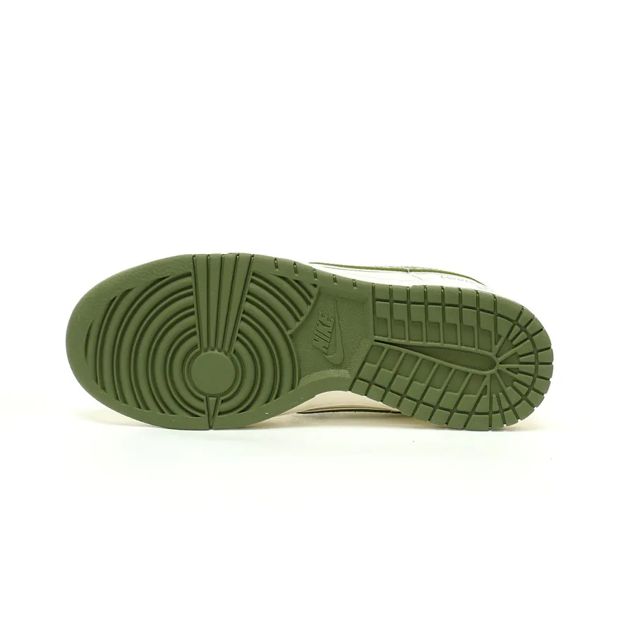 Louis Vuitton x SB Dunk Low Monogram Narrow Toe Design