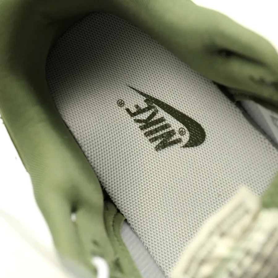 Louis Vuitton x SB Dunk Low Monogram Narrow Toe Design