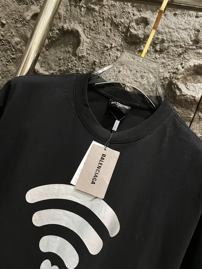 BALENCIAGA Paris 2024 Limited Edition Oversized Loose Shoulder T Shirt