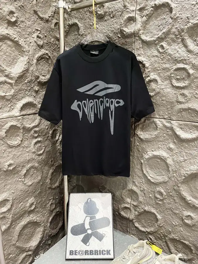 BALENCIAGA Paris SS25 3M Art Letter Print Distressed Short Sleeve T Shirt