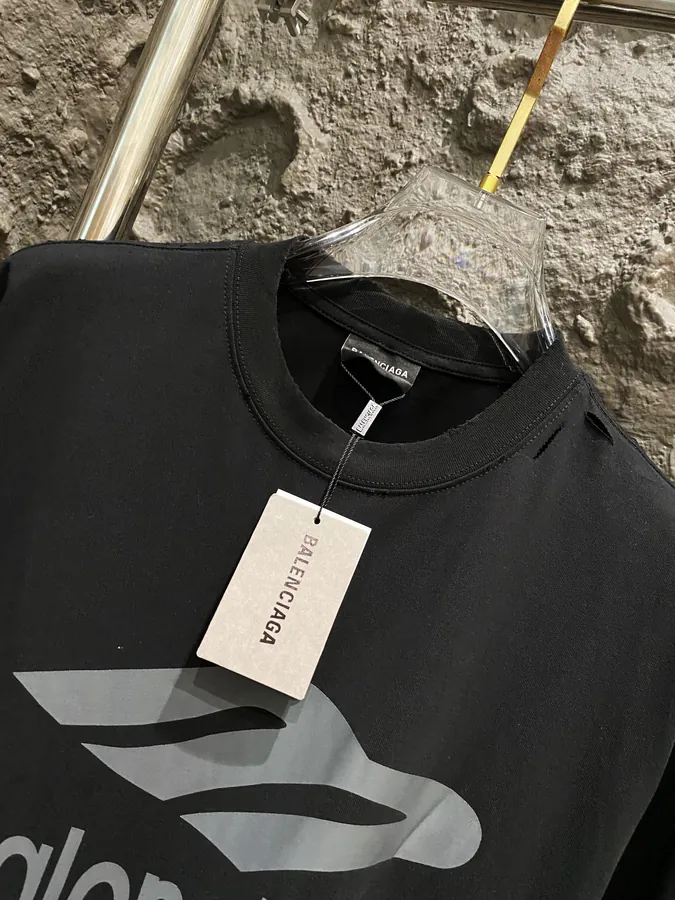 BALENCIAGA Paris SS25 3M Art Letter Print Distressed Short Sleeve T Shirt