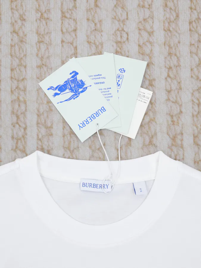 Burberry 25 Spring Summer New Gold Leaf Logo Short Sleeve T Shirt