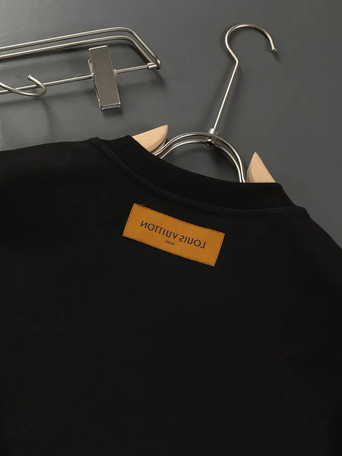 Louis Vuitton 1V Multi Tools Round Neck Short Sleeve