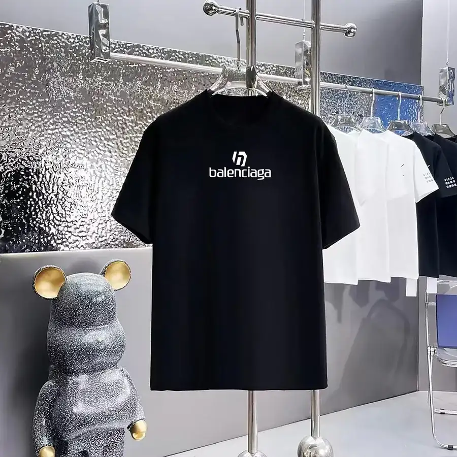 Balenciaga Parisian Print Round Neck Short Sleeve T Shirt