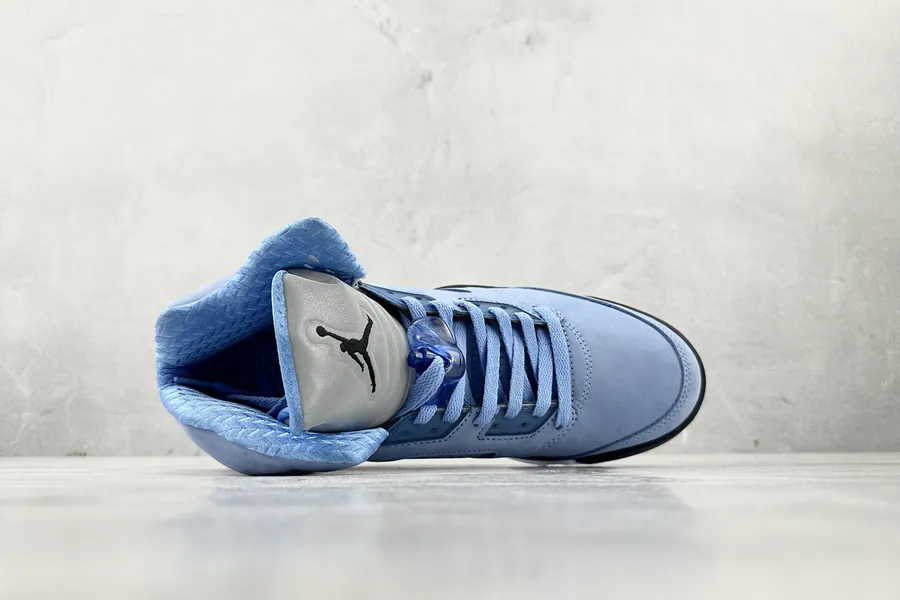 Air Jordan 5 UNC Premium Sneaker