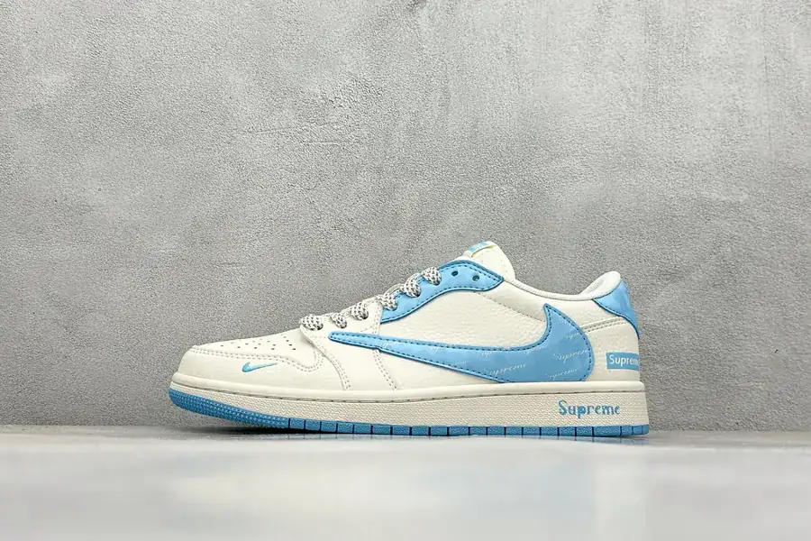 Travis Scott x Nike Air Jordan 1 Low OG Version