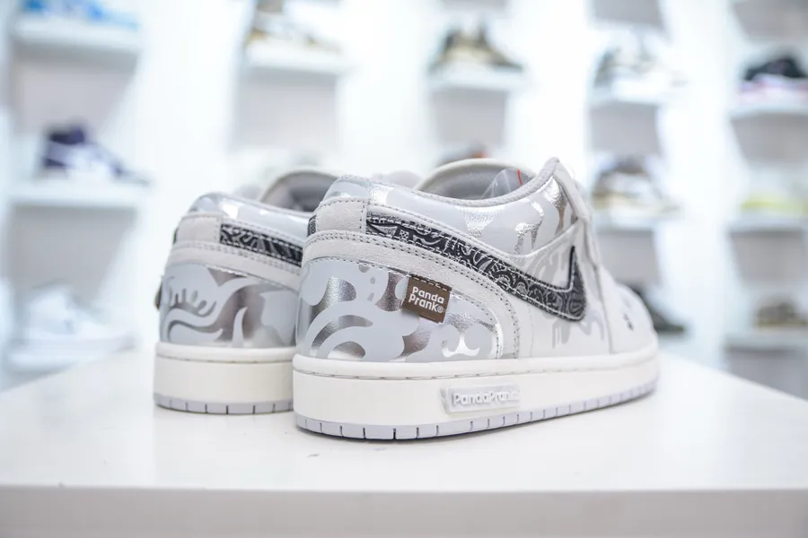 Jordan Air Jordan 1 LOW Panda Prank