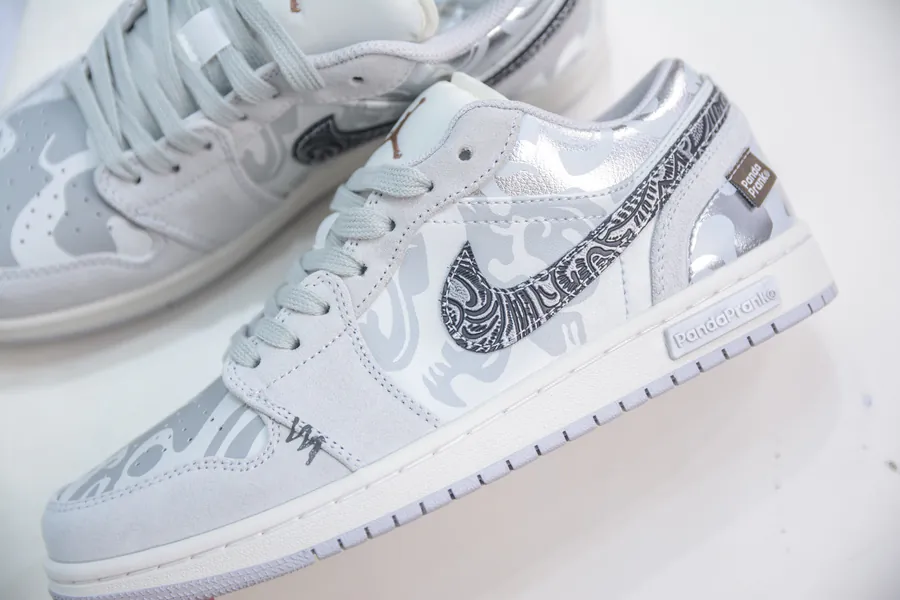 Jordan Air Jordan 1 LOW Panda Prank
