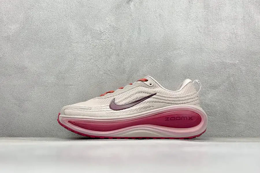 Nike Air Zoom Vomero PLUS Exclusive Original