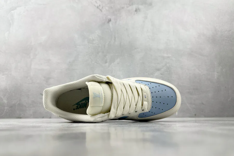 Nike Air Force 107 LV Exclusive Original