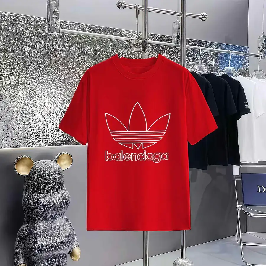 Balenciaga Parisian Print Round Neck Short Sleeve T Shirt