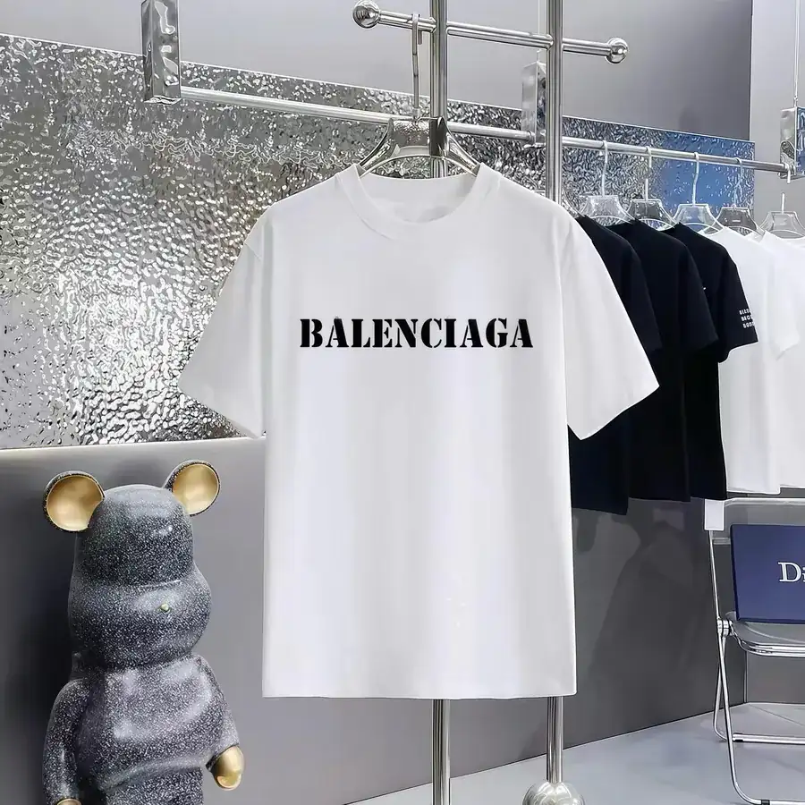 Balenciaga Paris Print Round Neck Short Sleeve T Shirt