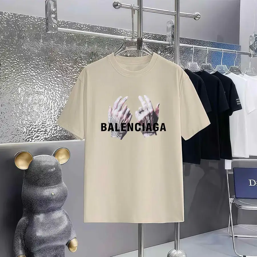 Balenciaga Paris Print Round Neck Short Sleeve T Shirt