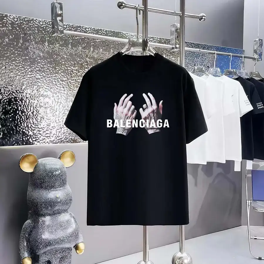 Balenciaga Parisian Print Round Neck Short Sleeve T Shirt