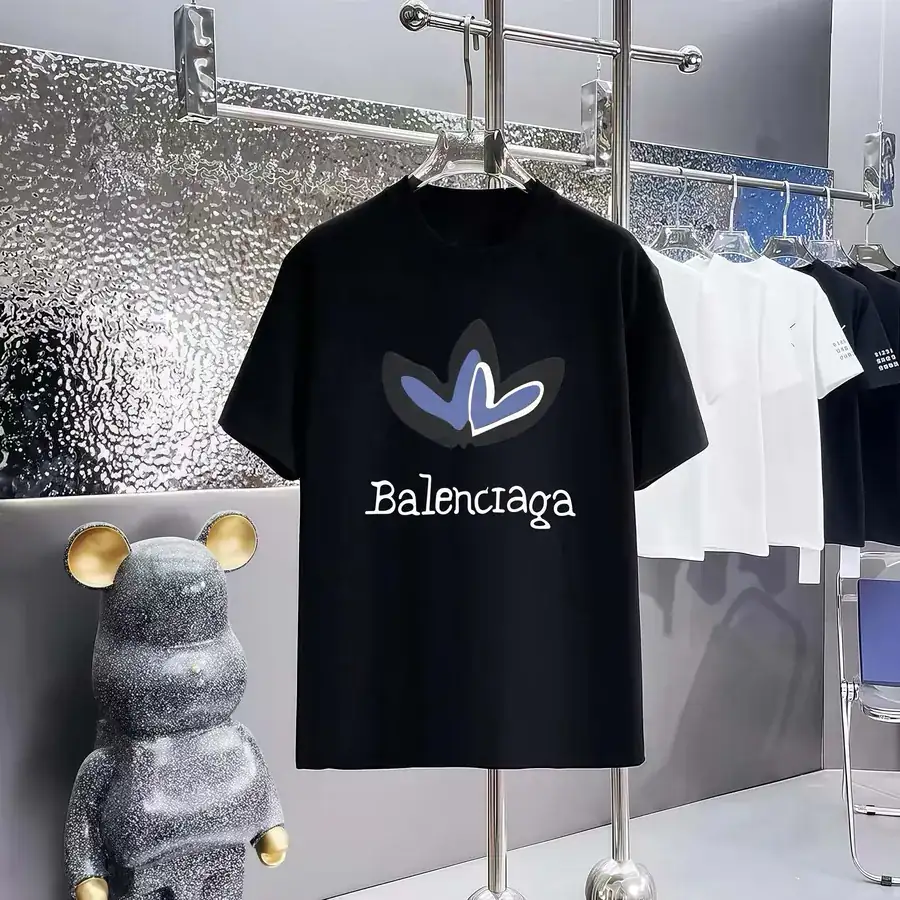 Balenciaga Parisian Print Round Neck Short Sleeve T Shirt