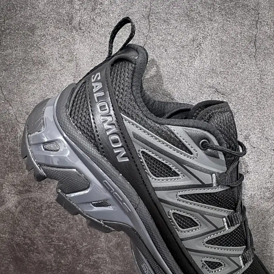 350 CX Exclusive Original XT 6 Expanse II Black