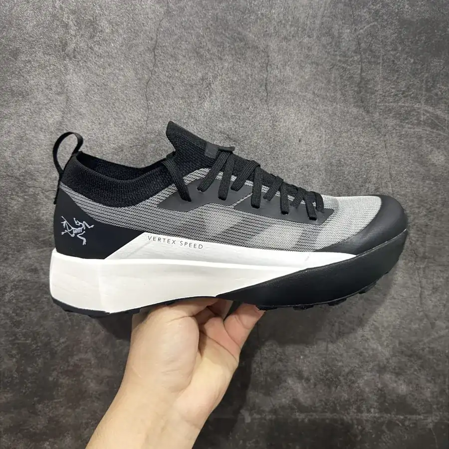 Vertex Speed Low Top Trail Running Shoes for Men