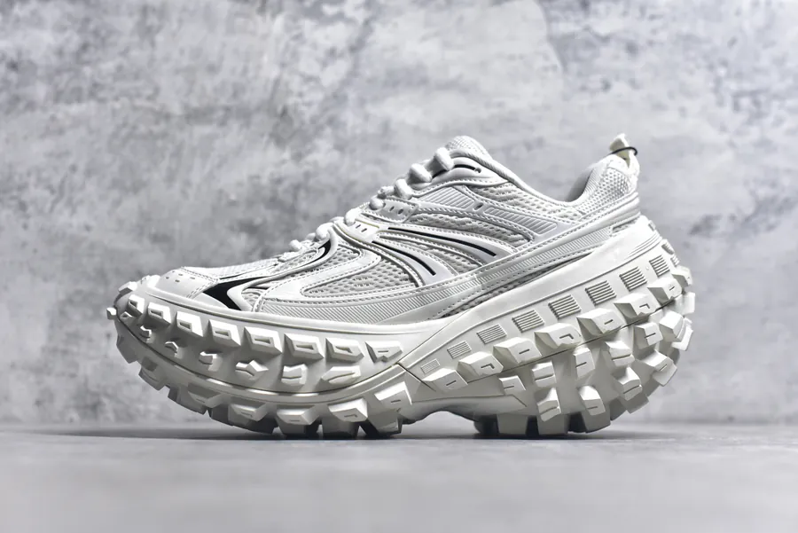 Balenciaga Defender Low Top White