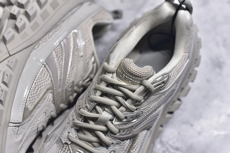 Balenciaga Defender Low Top White