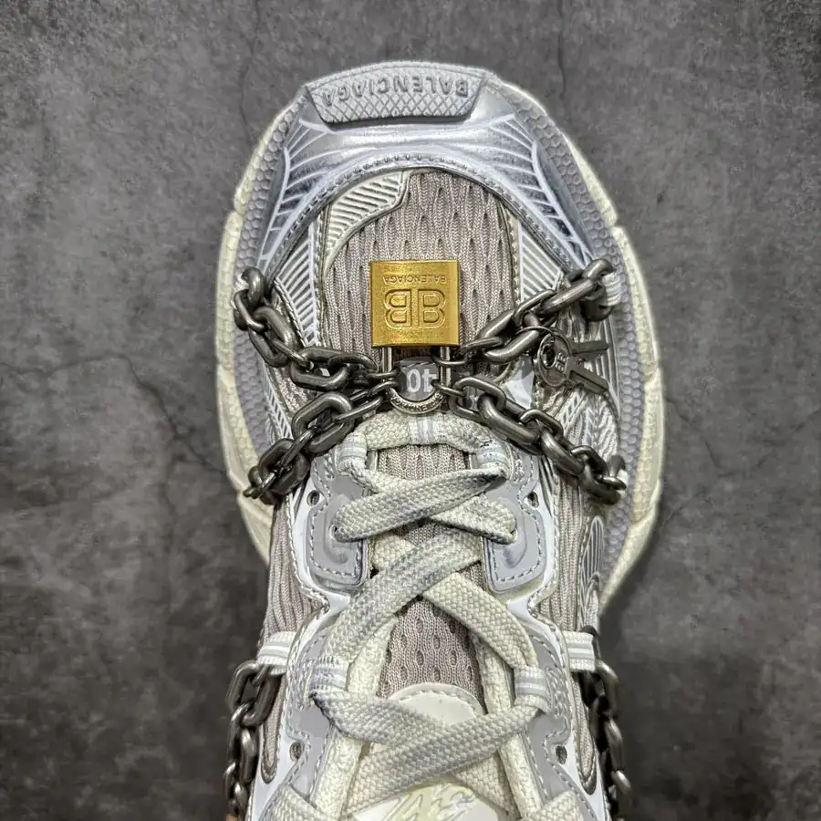BALENCIAGA 3XL Sneakers Vintage Style