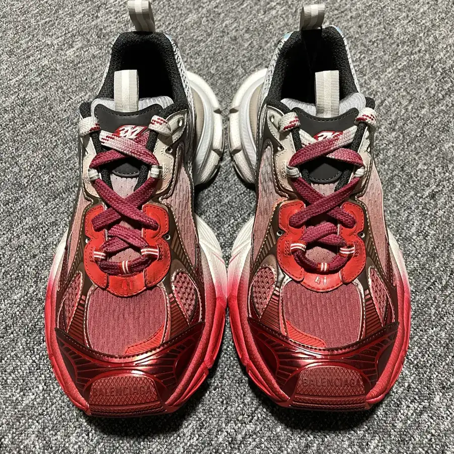 Balenciaga 3XL Vintage Dad Shoes with Original Packaging