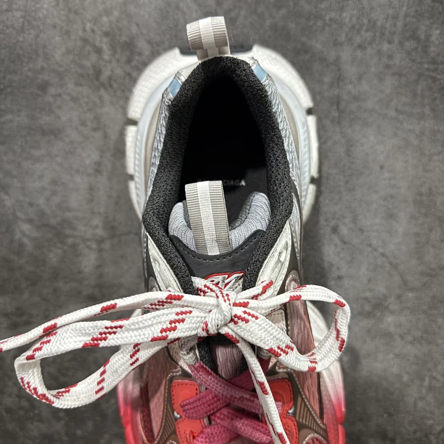 BALENCIAGA 3XL Sneakers