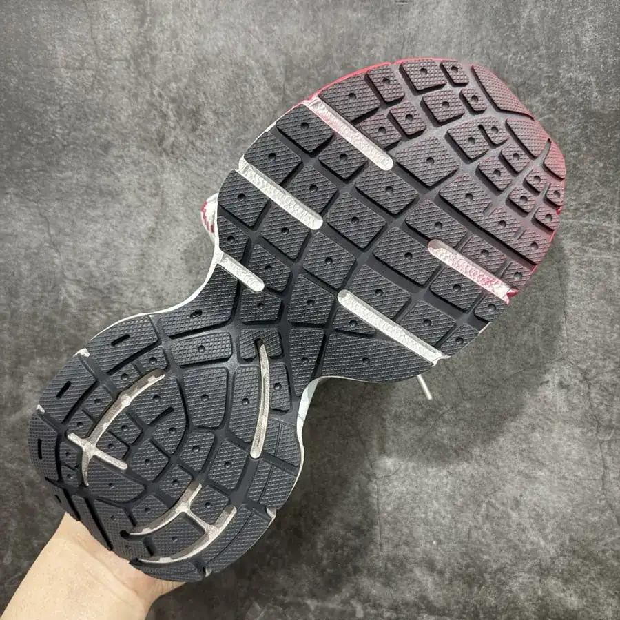 BALENCIAGA 3XL Sneakers