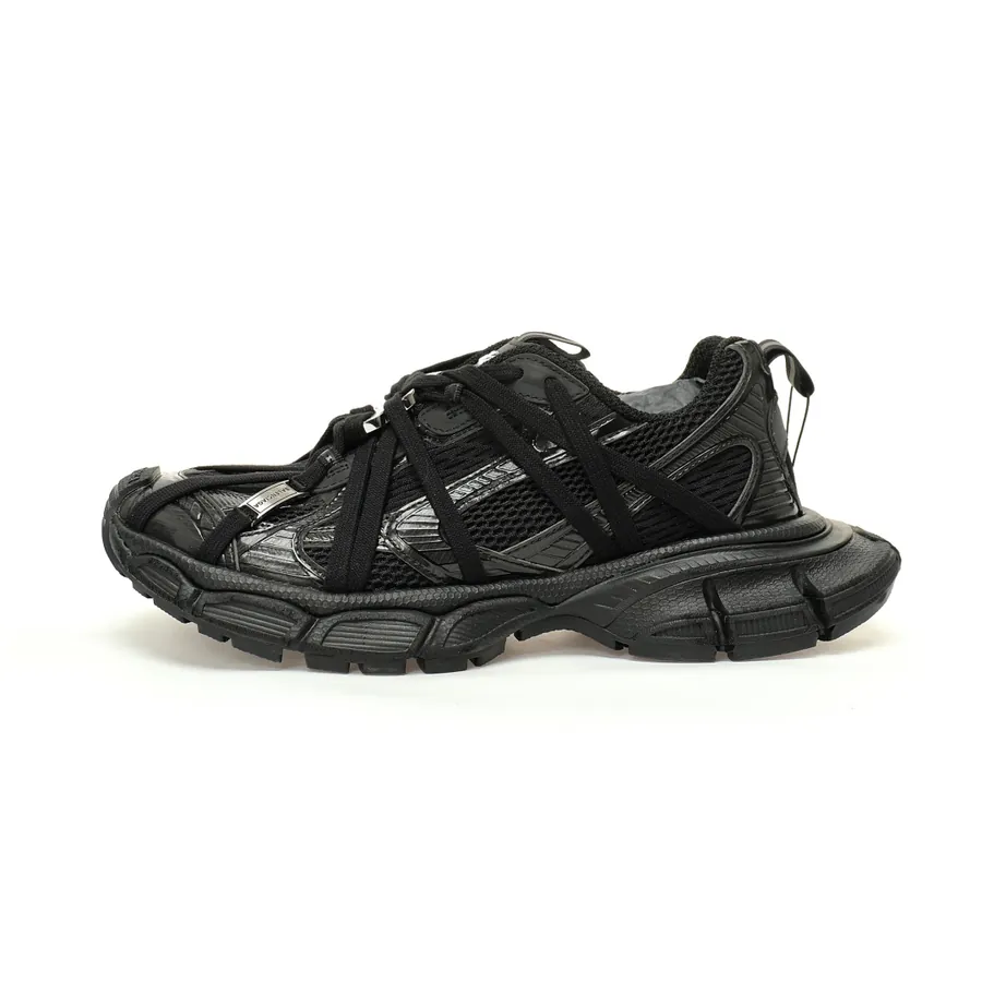Balenciaga 3XL Sneakers Vintage Style, Retro Design, Meticulous Handcraft