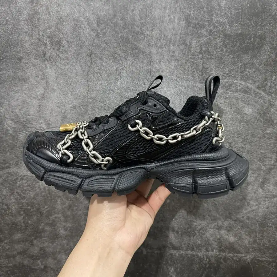 BALENCIAGA 3XL Sneakers Vintage Style