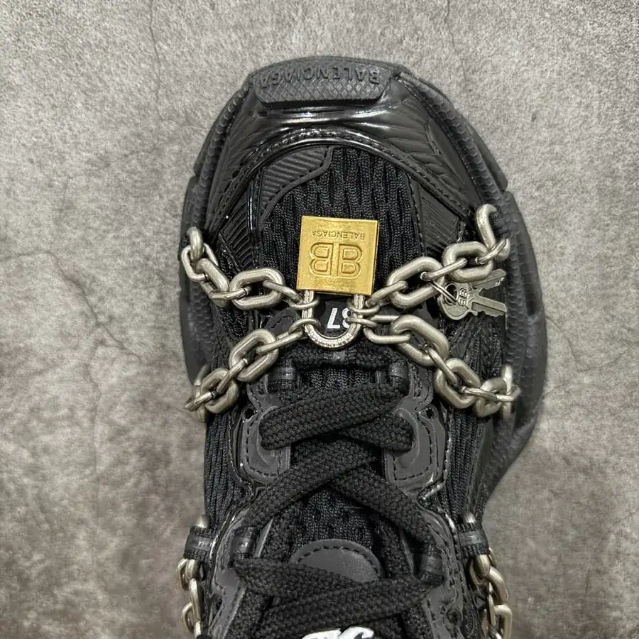 BALENCIAGA 3XL Sneakers Vintage Style