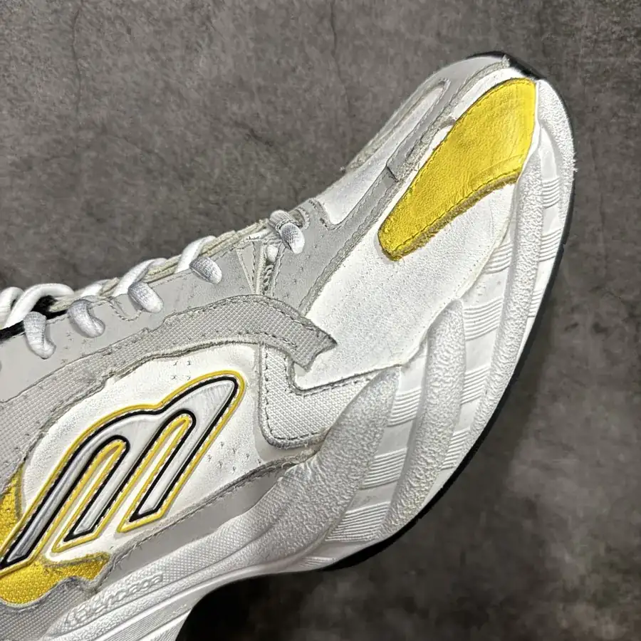 Balenciaga 16th Generation MONDAY in Gray Yellow