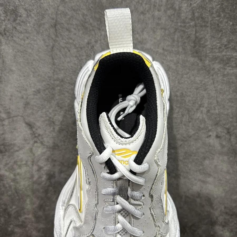 Balenciaga 16th Generation MONDAY in Gray Yellow
