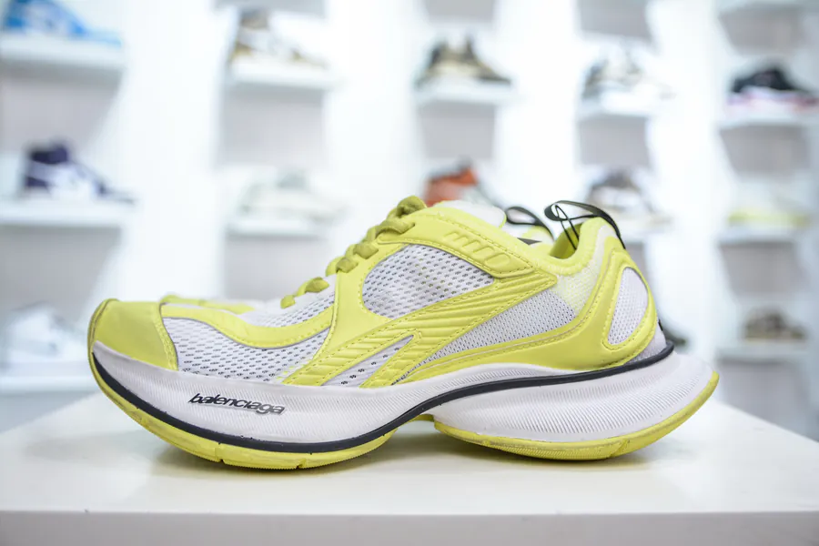 BALENCIAGA Paris 12.5th Generation Lightweight Sneaker