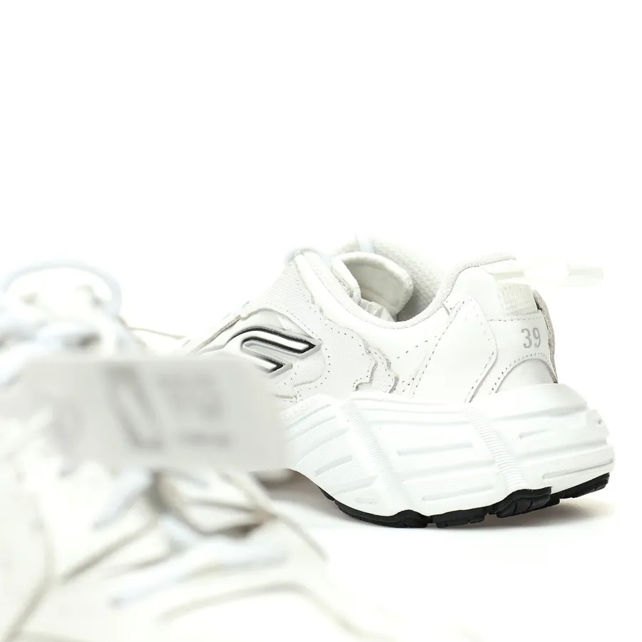 BALENCIAGA Monday Sneaker Vintage Style, White Black Distressed
