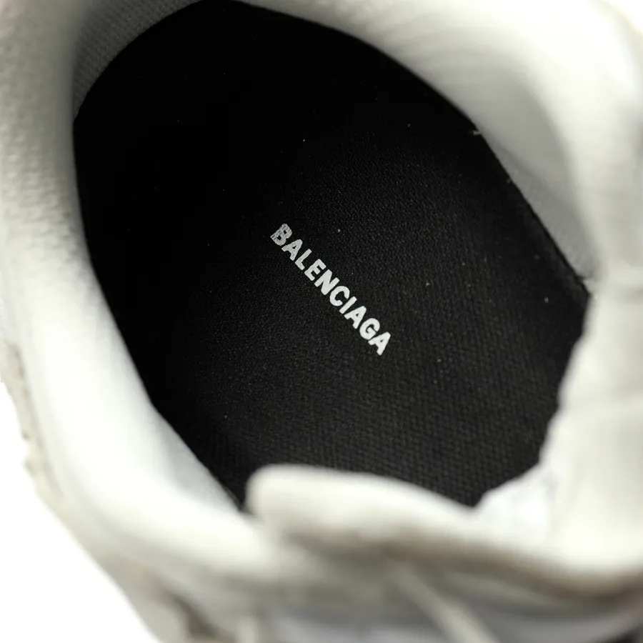 BALENCIAGA Monday Sneaker Vintage Style, White Black Distressed