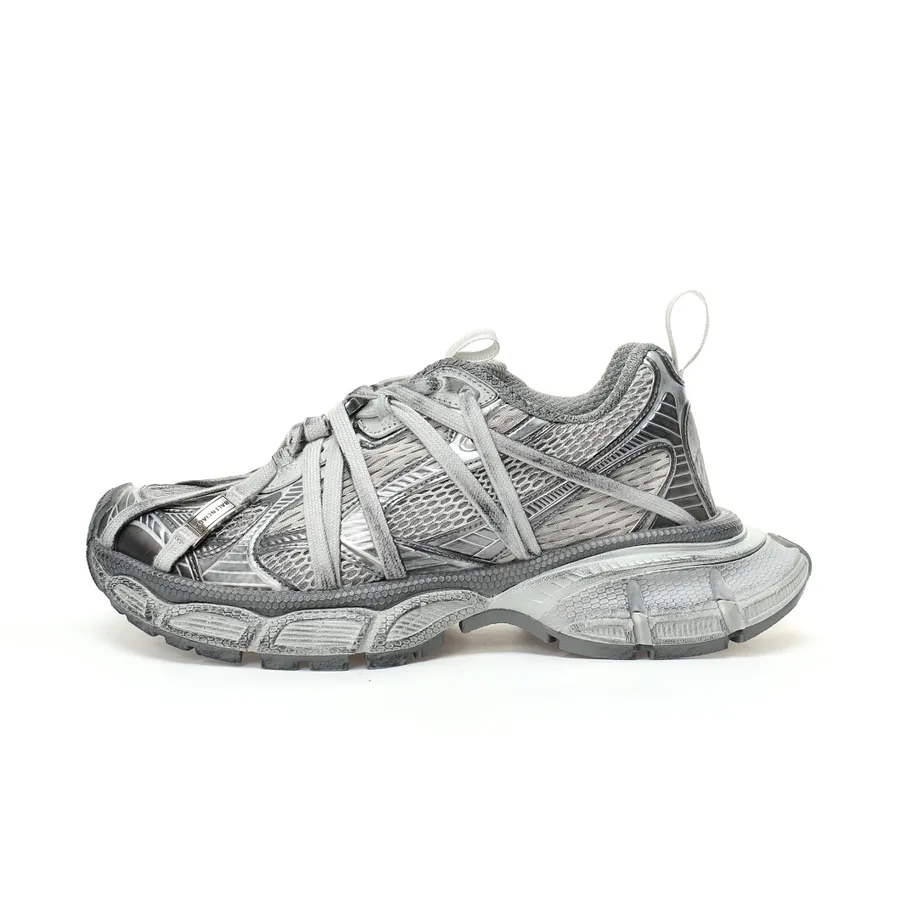 Balenciaga 3XL Sneakers Vintage Style, Retro Design